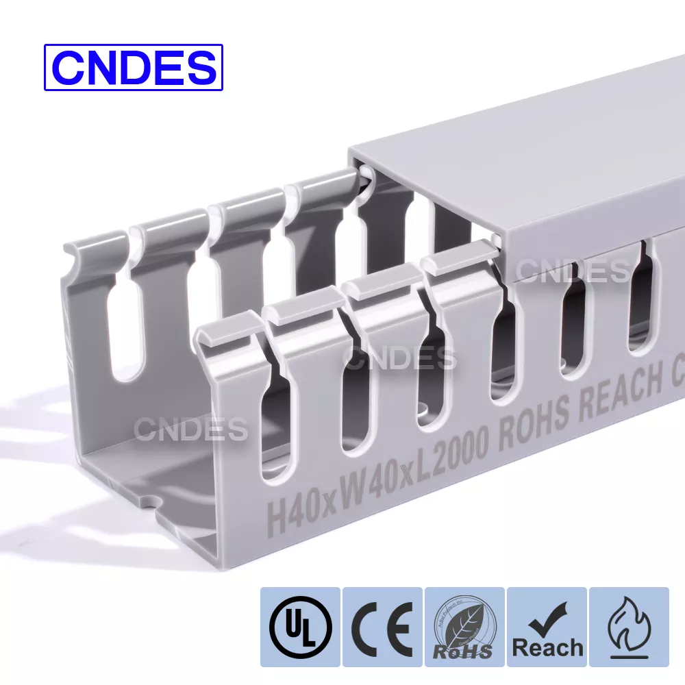 Кабельный канал из ПВХ 40×40 с крышкой