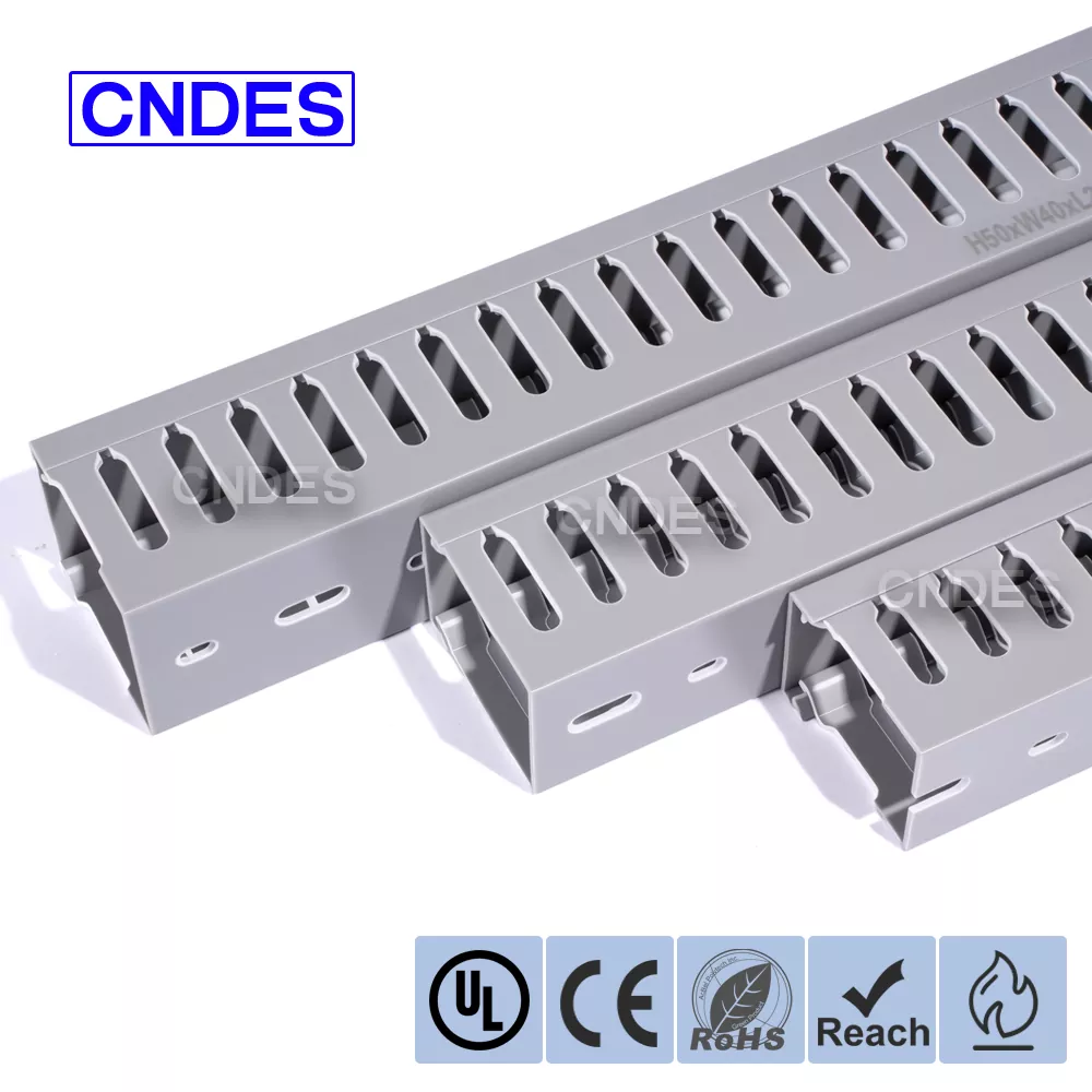 Кабельный канал с широкой прорезью